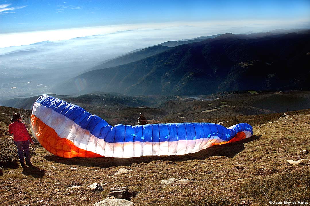 Vuelo sin motor Parapente / Eloy de Mateo